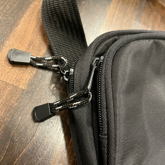 Vintage Disneyland Tigger Fanny bag - Picture 3 of 6